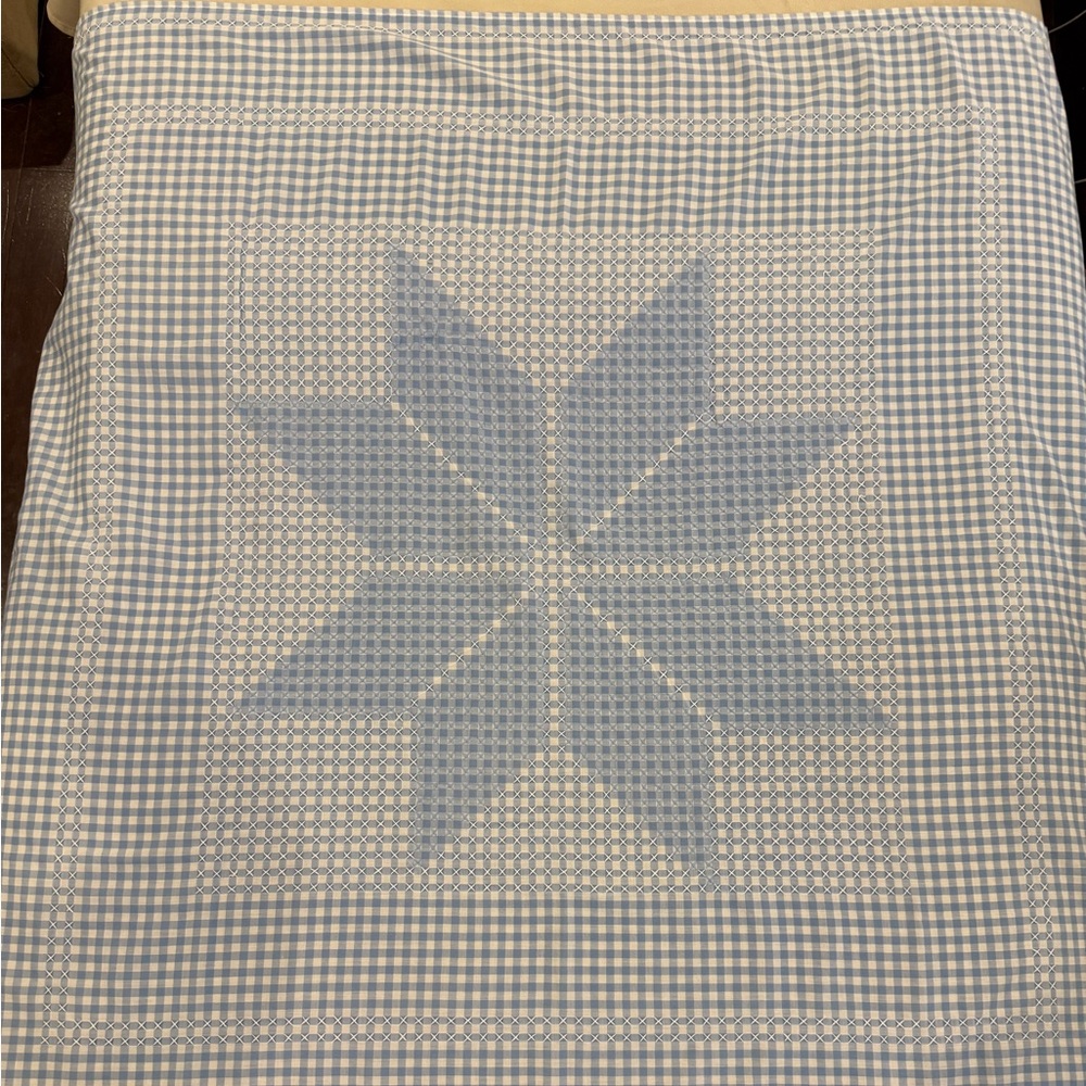 Vintage Blue and White Gingham Light Cotton Tablecloth w/8 Point Star Design
